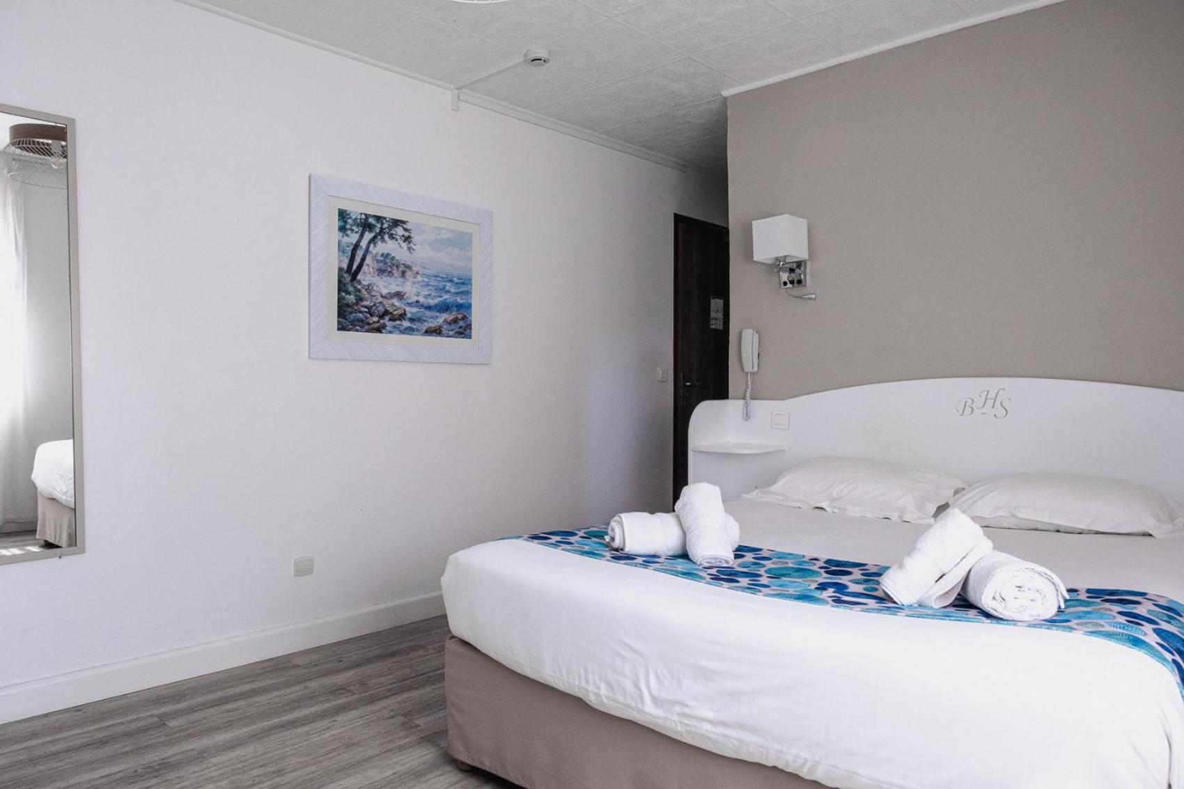 Hotel Beau Site Le Lavandou Ruang foto
