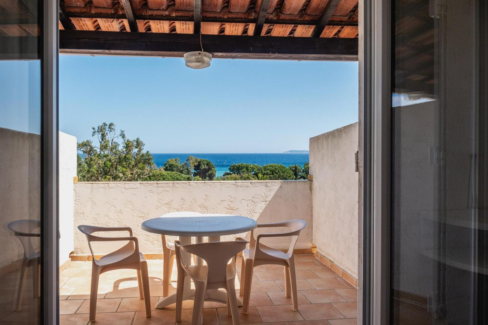 Hotel Beau Site Le Lavandou Ruang foto